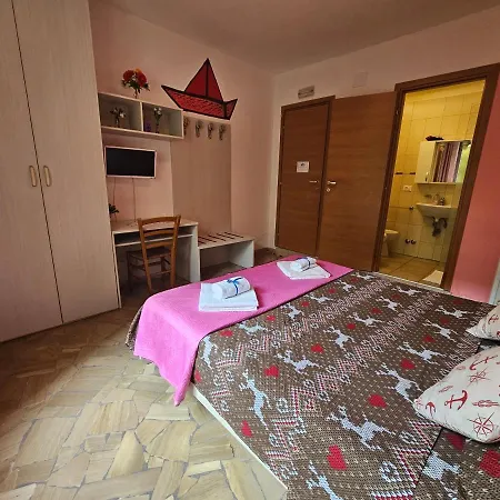 Bed & Breakfast Ca Dei Fiori 1 Venezia 2*